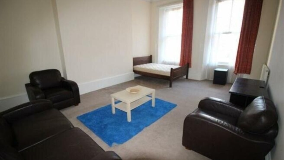 Living room before staging