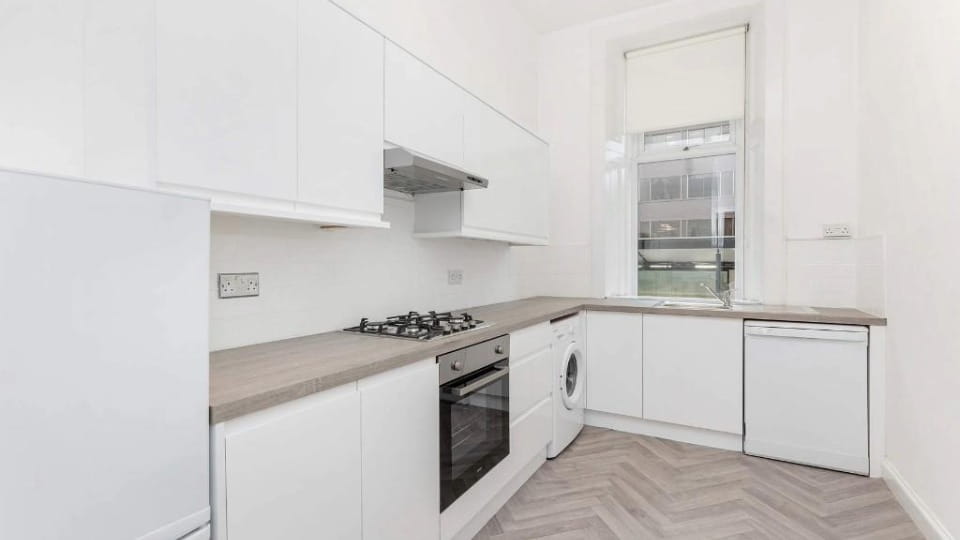 Kitchen before refurbishment