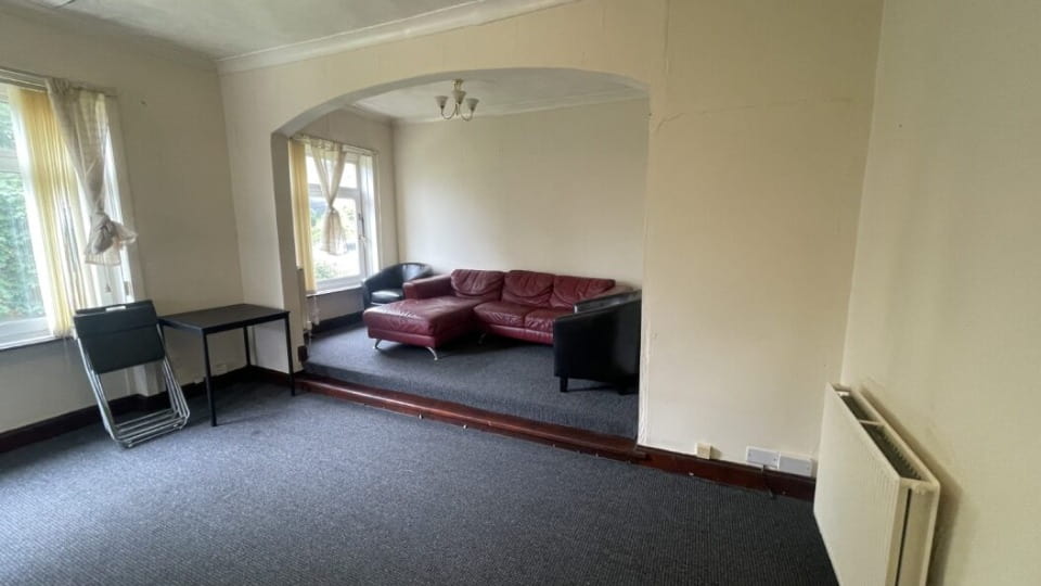 Living room before staging